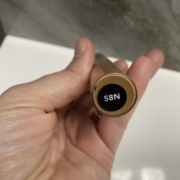 Dermablend Professional Cover Care Full Coverage Concealer 58N - 0.33 Oz / 10 ml - Picture 4 of 5